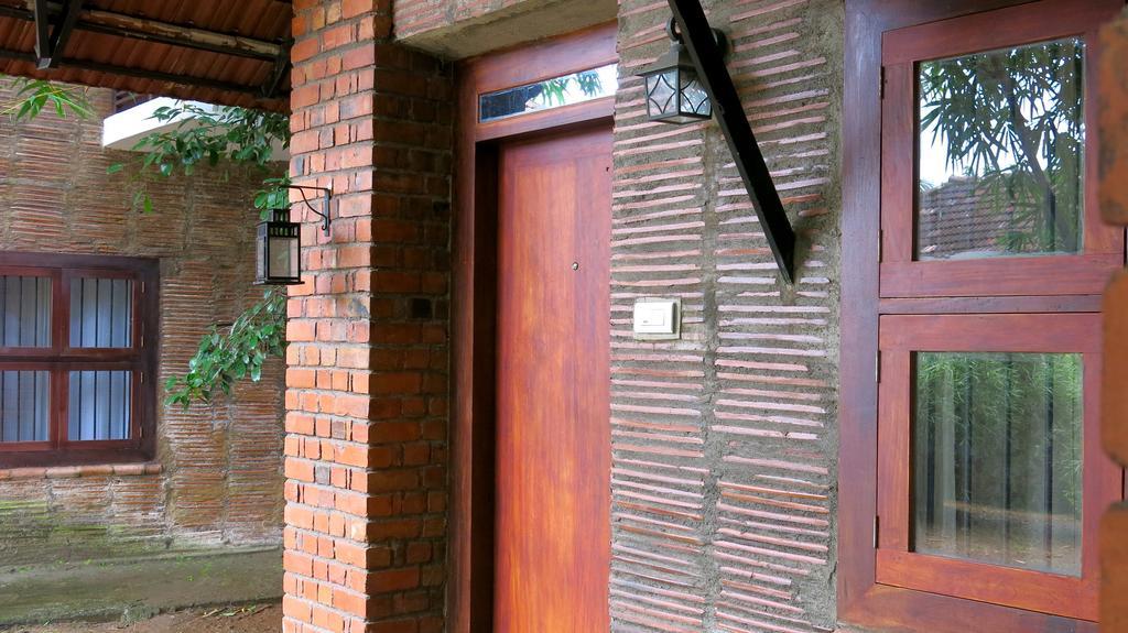 Clayfingers Art Cottage Thrissur Rum bild